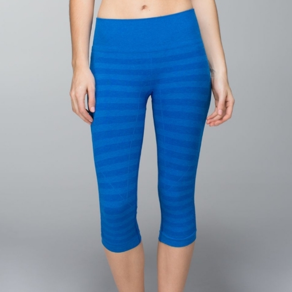 Lululemon In The Flow Crop Stripe